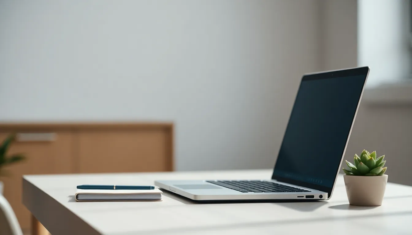 AI 챗봇이 다양한 스마트 IT 기기 사용자들을 지원하는 모습